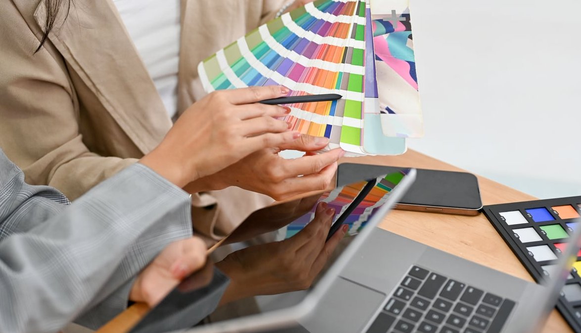How to Create a Brand Color Palette: A Designer’s Step-by-Step Method